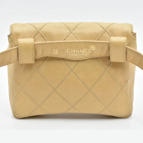VINTAGE CHANEL CC Turn-Lock
Double Stitch Lamb Leather Waist Bag - Picture 5 of 12